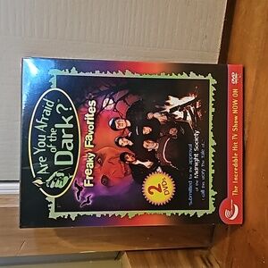 NEW Are you afraid of the dark DVD set. "Freaky favorites" 2 disc set